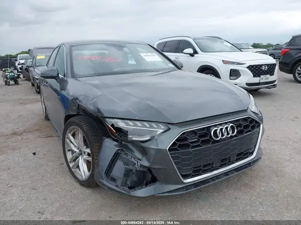 WAUEAAF4XNN014319 2022 AUDI A4 - Image 1