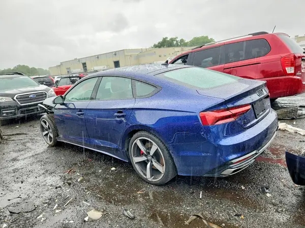 WAUEACF51NA040349 2022 AUDI A5 - Image 2