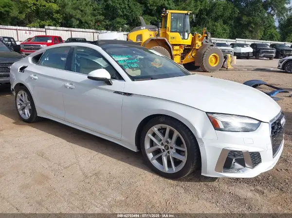 WAUEACF56PA071096 2023 AUDI A5 - Image 1