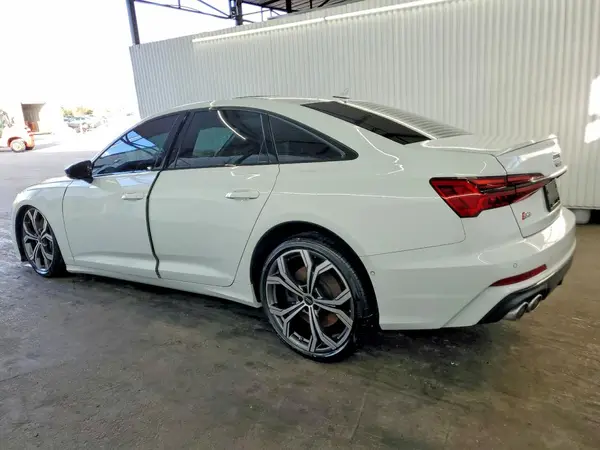 WAUEFBF26SN044001 2025 AUDI S6 - Image 2