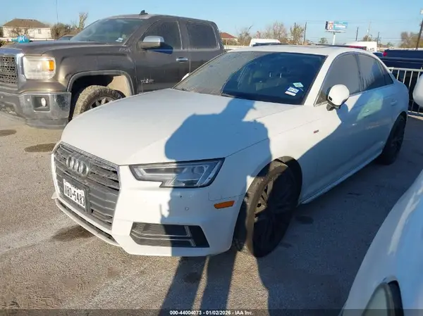 WAUENAF40HN011759 2017 AUDI A4 - Image 2