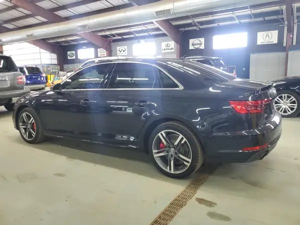 WAUENAF40HN036628 2017 AUDI A4 - Image 2