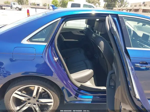 WAUENAF40HN050383 2017 AUDI A4 - Image 8