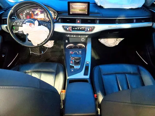 WAUENAF40JA029756 2018 AUDI A4 - Image 8