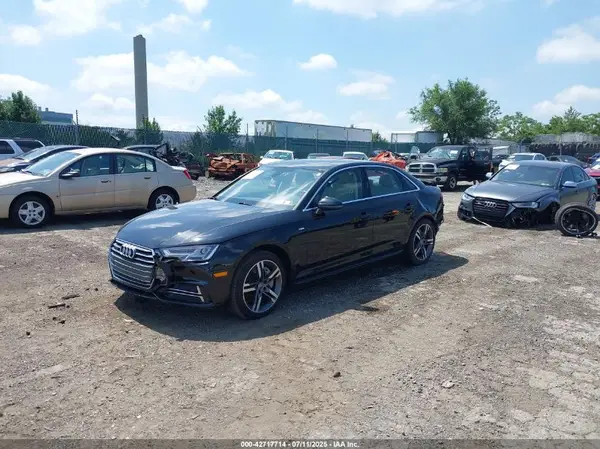 WAUENAF40JN002324 2018 AUDI A4 - Image 2