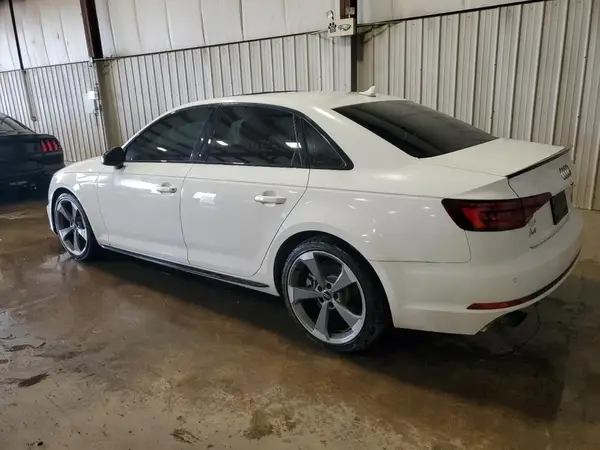 WAUENAF40JN003604 2018 AUDI A4 - Image 2
