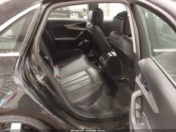 WAUENAF41HN006358 2017 AUDI A4 - Image 8
