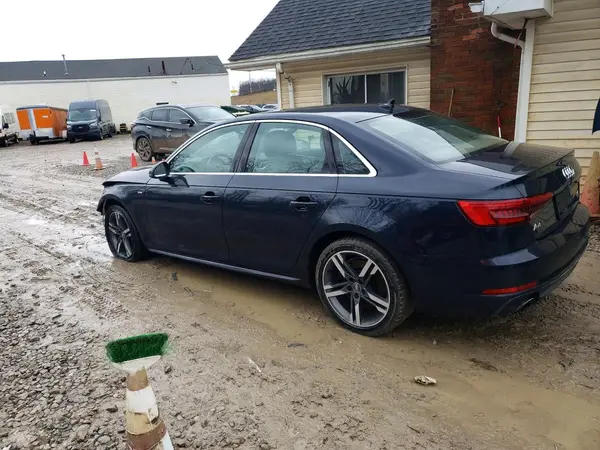 WAUENAF41HN009390 2017 AUDI A4 - Image 2