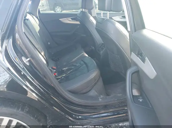 WAUENAF41HN013925 2017 AUDI A4 - Image 8