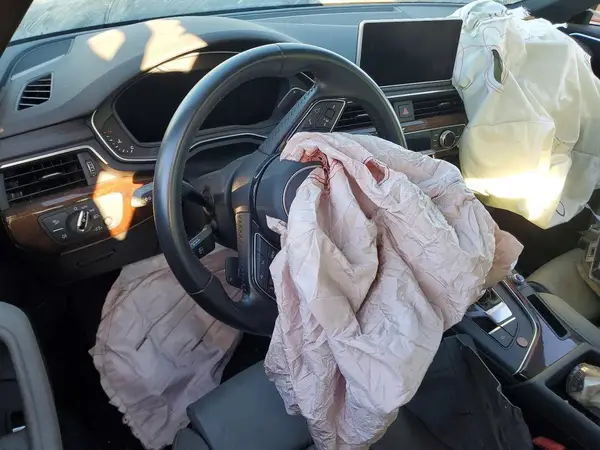 WAUENAF41HN014718 2017 AUDI A4 - Image 8