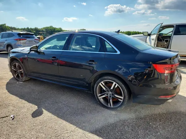 WAUENAF41HN023841 2017 AUDI A4 - Image 2