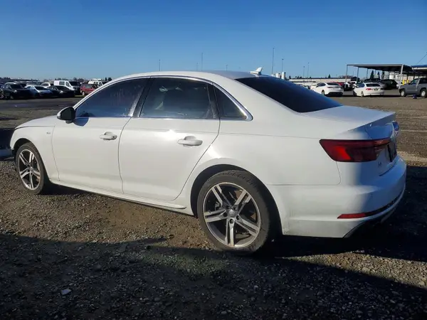 WAUENAF41HN040199 2017 AUDI A4 - Image 2
