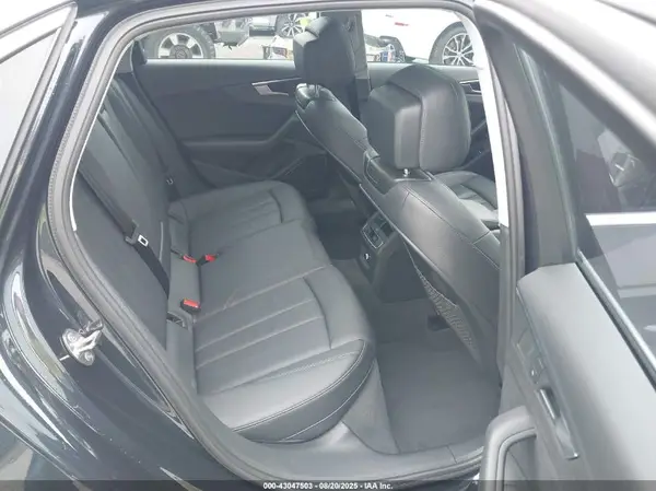 WAUENAF41HN070299 2017 AUDI A4 - Image 8
