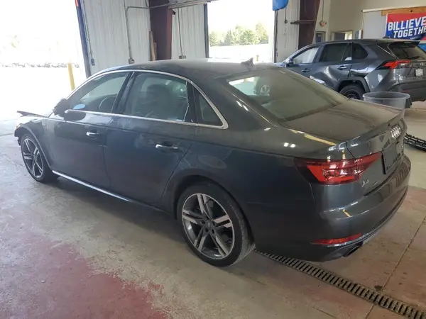 WAUENAF41JA016207 2018 AUDI A4 - Image 2