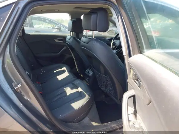 WAUENAF41JA031595 2018 AUDI A4 - Image 8