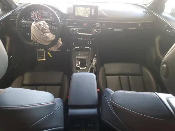 WAUENAF41JA057551 2018 AUDI A4 - Image 8