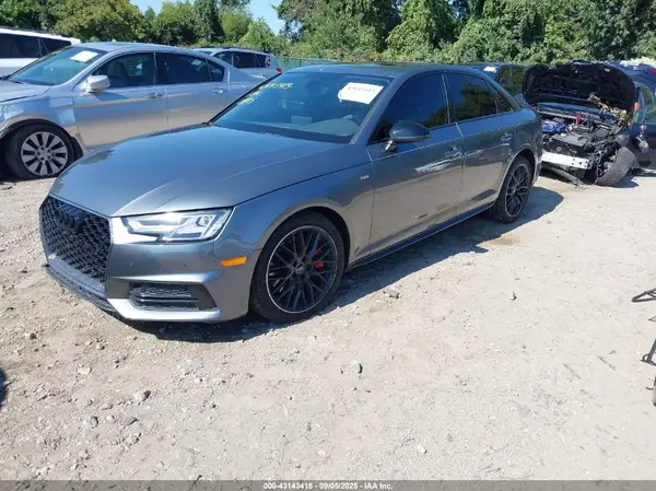 WAUENAF41JA059462 2018 AUDI A4 - Image 2