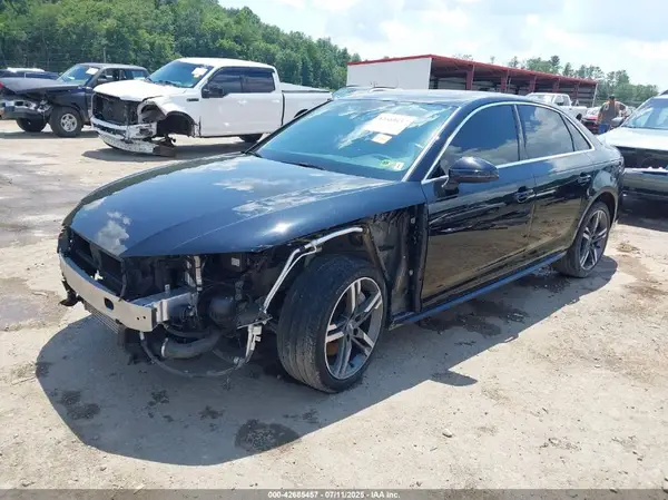 WAUENAF41JA077458 2018 AUDI A4 - Image 2