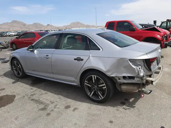 WAUENAF41JA079176 2018 AUDI A4 - Image 2