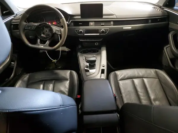 WAUENAF41JA133124 2018 AUDI A4 - Image 8