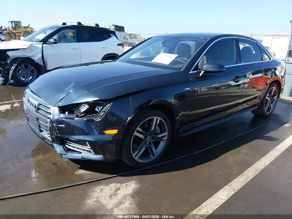 WAUENAF41JA170920 2018 AUDI A4 - Image 2