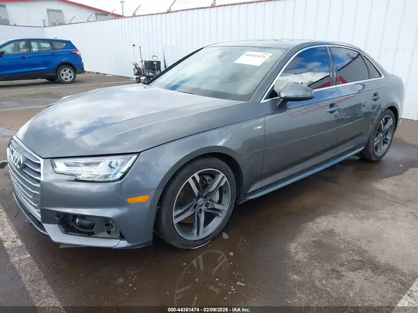 WAUENAF41JA171064 2018 AUDI A4 - Image 2