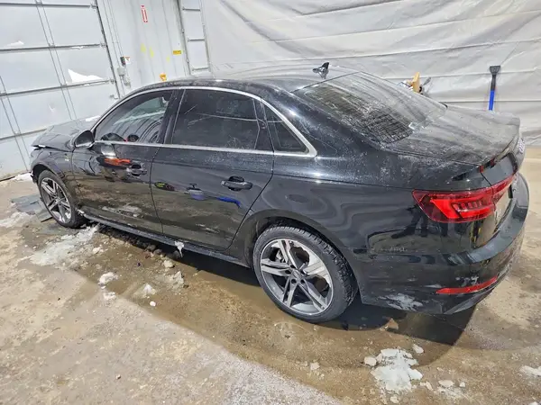 WAUENAF41JN007371 2018 AUDI A4 - Image 2