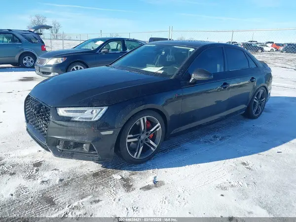 WAUENAF41JN017317 2018 AUDI A4 - Image 2