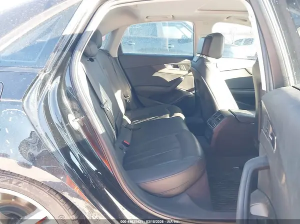 WAUENAF41JN017317 2018 AUDI A4 - Image 8