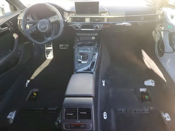 WAUENAF41KA018119 2019 AUDI A4 - Image 8