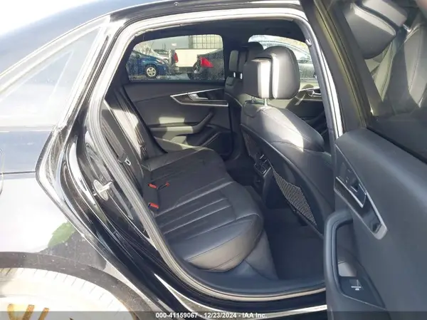 WAUENAF42HN002089 2017 AUDI A4 - Image 8