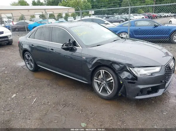 WAUENAF42HN005218 2017 AUDI A4 - Image 1