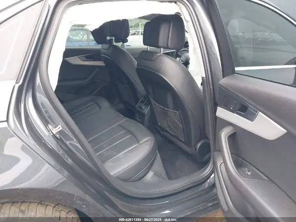 WAUENAF42HN005218 2017 AUDI A4 - Image 8
