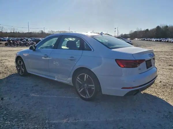 WAUENAF42HN030359 2017 AUDI A4 - Image 2