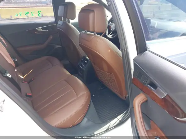 WAUENAF42HN039773 2017 AUDI A4 - Image 8
