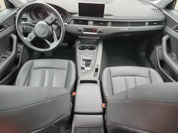 WAUENAF42HN064592 2017 AUDI A4 - Image 8
