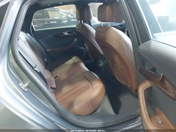 WAUENAF42JA104781 2018 AUDI A4 - Image 8