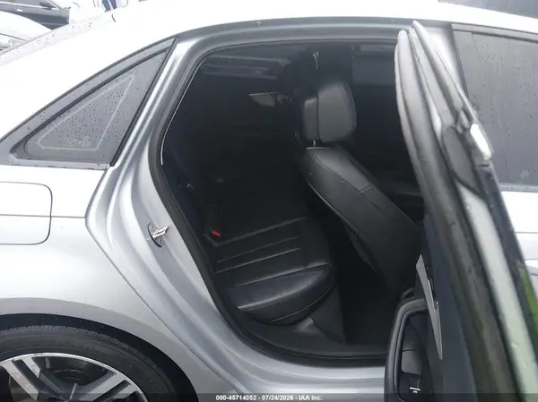 WAUENAF42JA109902 2018 AUDI A4 - Image 7