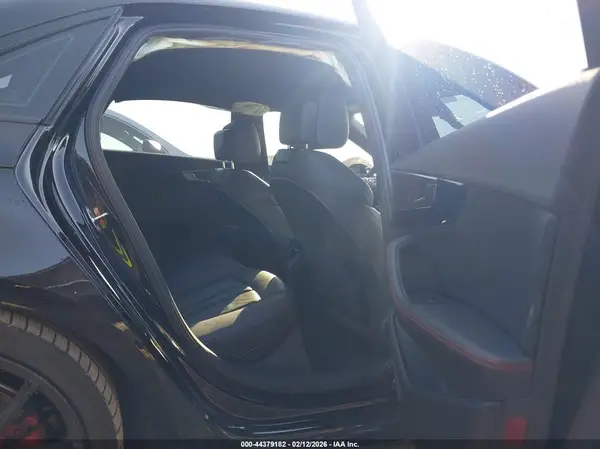 WAUENAF42JA151812 2018 AUDI A4 - Image 8