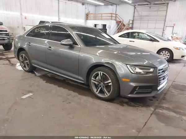 WAUENAF42JA163975 2018 AUDI A4 - Image 1