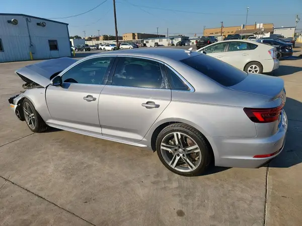 WAUENAF42JA168058 2018 AUDI A4 - Image 2