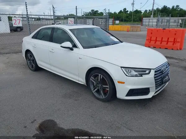 WAUENAF42JN009940 2018 AUDI A4 - Image 1