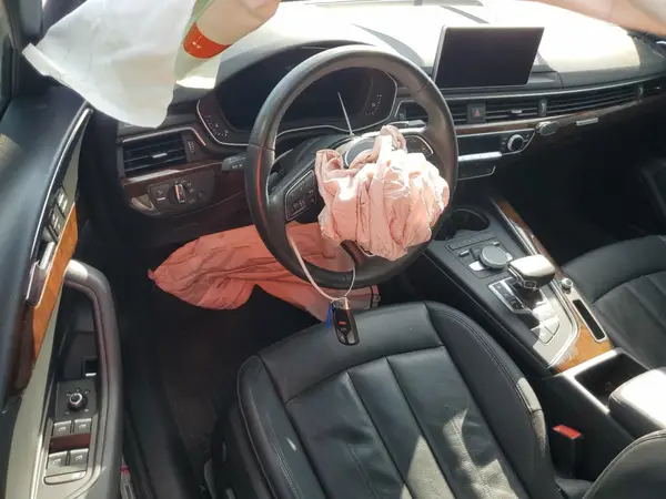 WAUENAF42JN013678 2018 AUDI A4 - Image 8