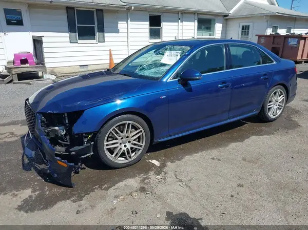 WAUENAF43HN005518 2017 AUDI A4 - Image 2