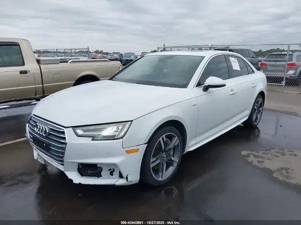 WAUENAF43HN018950 2017 AUDI A4 - Image 2