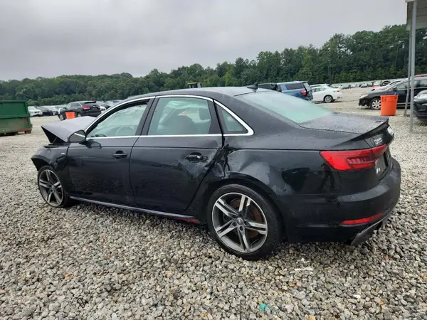 WAUENAF43HN025560 2017 AUDI A4 - Image 2