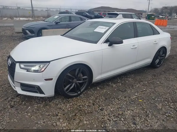 WAUENAF43HN040642 2017 AUDI A4 - Image 2