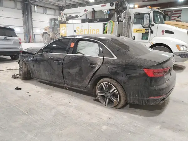 WAUENAF43HN069929 2017 AUDI A4 - Image 2