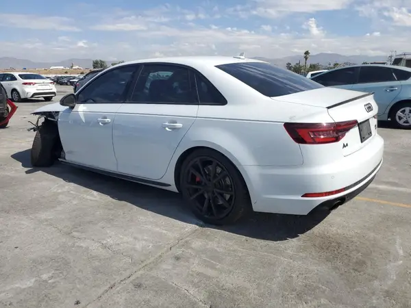WAUENAF43JA045398 2018 AUDI A4 - Image 2