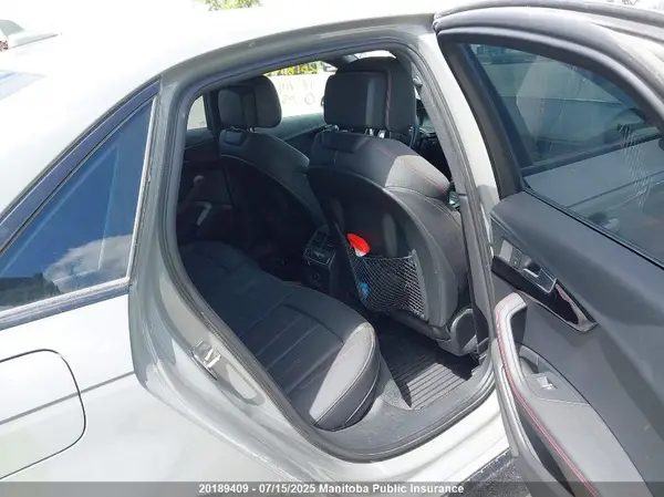 WAUENAF43JA051413 2018 AUDI A4 - Image 8